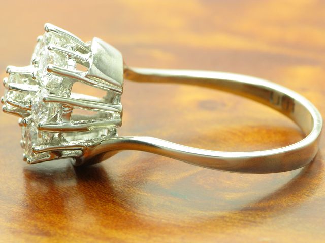 14kt 585 Weißgold Ring mit 1,00ct Brillant Besatz / Diamant / 3,5g / RG 53,5