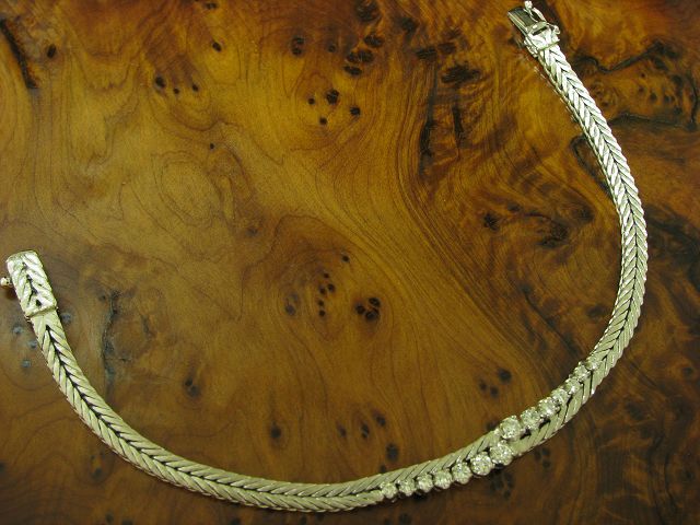 14kt 585 Weißgold Armband mit 0,77ct Brillant Besatz / Diamant / 11,8g / 17,5 cm