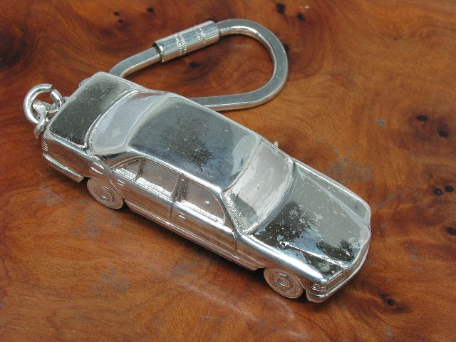925 Sterling Silber Schlüsselanhänger / Mercedes-Benz Auto / 46,9